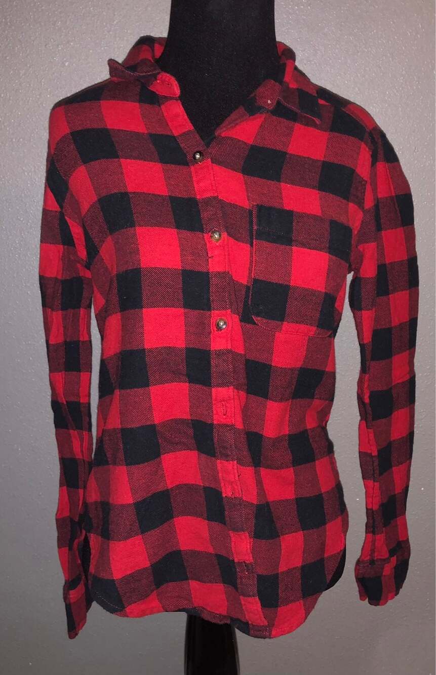 Hollister women’s red 100% cotton flannel shirt women's size extra small